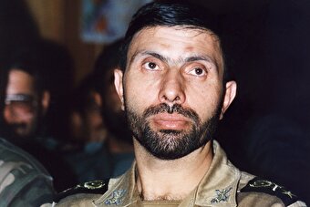 فیلم/ روایت شهید صیاد شیرازی از روحیه گرفتن رزمندگان لشکر ۷۷ پس از ملاقاتی خاص!