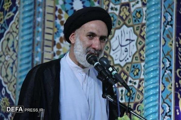 ملت و مسئولان در حمایت از مسئله فلسطین ید واحده باشند