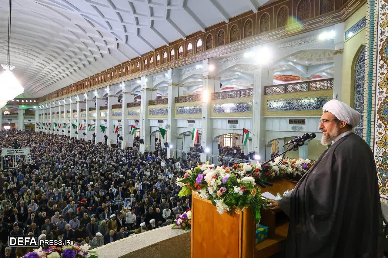 ایران را تهدید نکنید. پاسخ ما کوبنده خواهد بود.