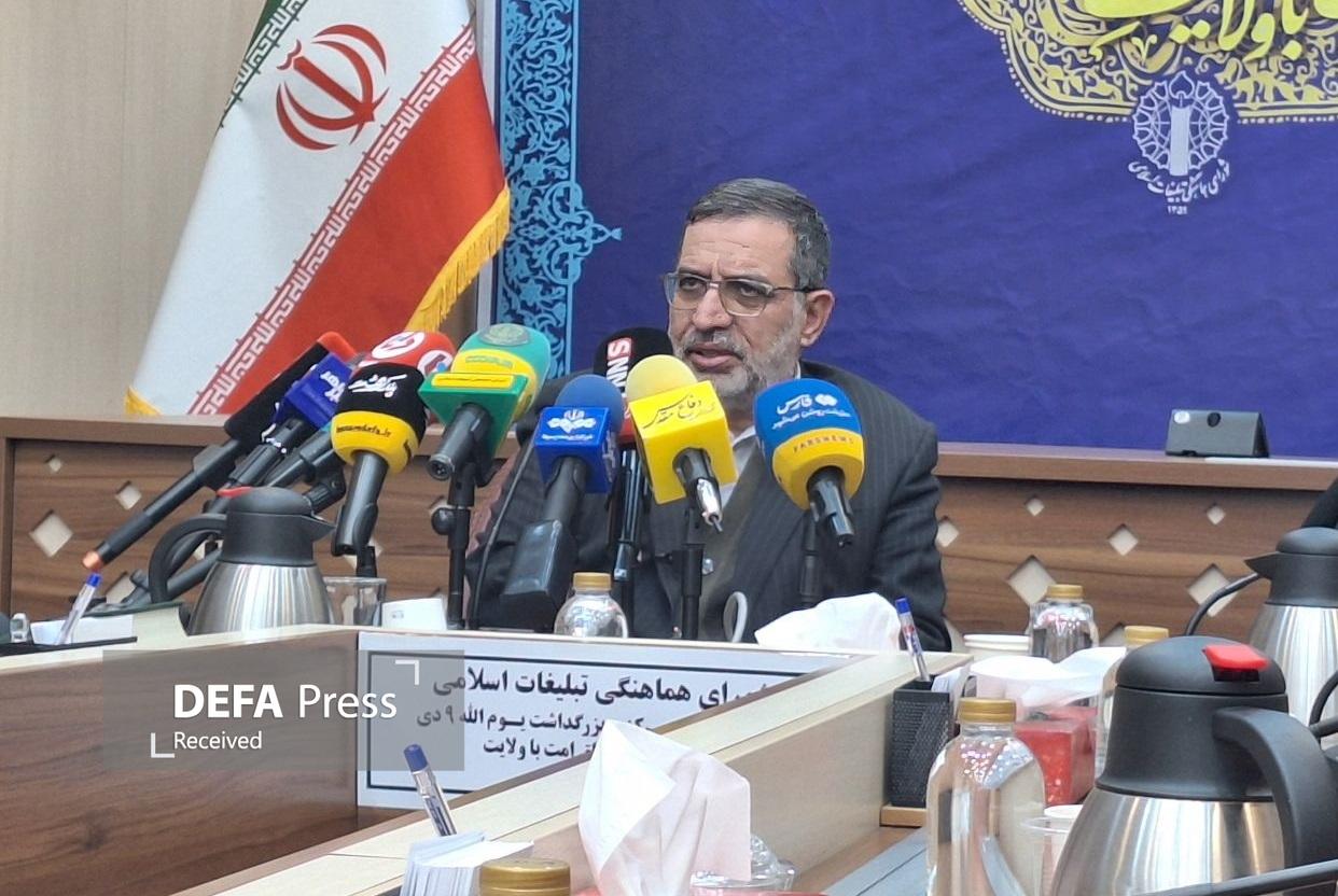 نائینی: حماسه ۹ دی پدیدهای زنده و تکرارپذیر برای آینده ایران است/میدان نبرد دشمن امروز شناختی است. نائینی: حماسه ۹ دی پدیدهای زنده و تکرارپذیر برای آینده ایران است/میدان نبرد دشمن امروز شناختی است.