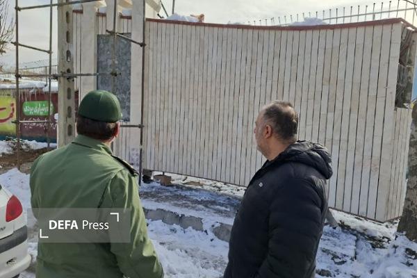 بازدید سردار بهاریان از روند احداث یادمان شهدای مجموعه ورزشی قدس همدان + تصاویر