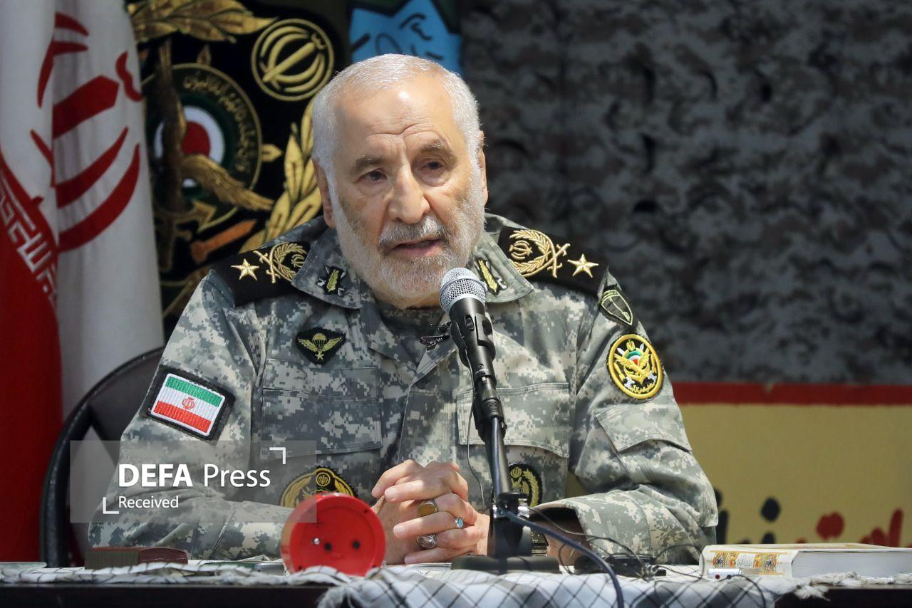 امیر سرتیپ آراسته: معارف جنگ تبیین یک مکتب فکری و اعتقادی است