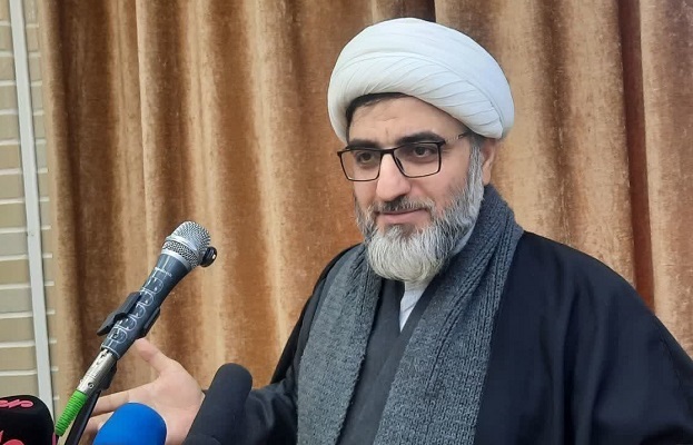 بازاریان در وسط میدان فتنه‌ها را پس می‌زنند؛ بازار، کانون جهاد تبیین