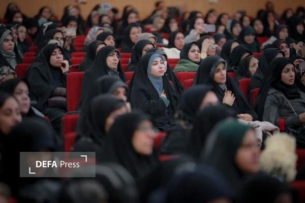 افتتاحیه «راهیان مقاومت فرهنگیان» با حضور ۹۰۰ نفر از معلمان سراسر کشور در کرمان+تصاویر افتتاحیه «راهیان مقاومت فرهنگیان» با حضور ۹۰۰ نفر از معلمان سراسر کشور در کرمان+تصاویر