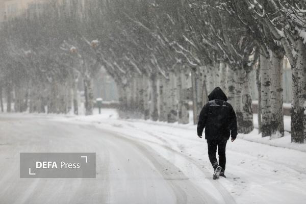 سامانه سرد بارشی از اواخر امروز کردستان را در بر میگیرد سامانه سرد بارشی از اواخر امروز کردستان را در بر میگیرد