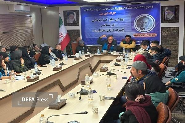 هنر باید موجب عبور از رنج‌ها و ارائه راه‌حل برای رفع مشکلات باشد