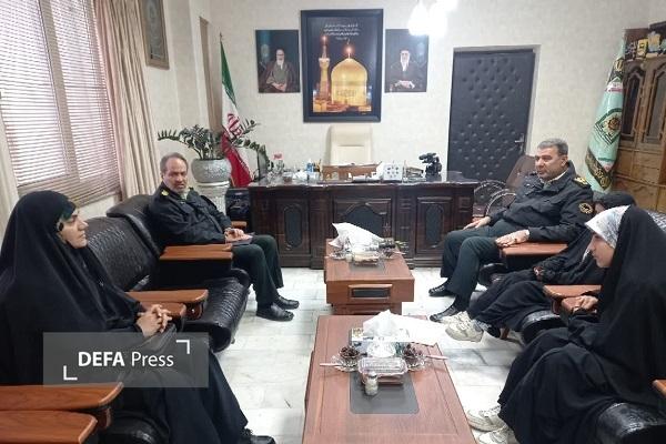 دیدار یادگاران شهید «محمد قائینی نیازآبادی» با فرمانده انتظامی خراسان رضوی+ تصاویر دیدار یادگاران شهید «محمد قائینی نیازآبادی» با فرمانده انتظامی خراسان رضوی+ تصاویر