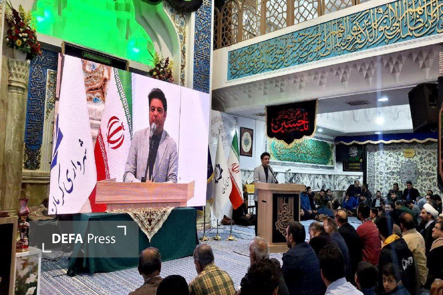 شب شعر و روایت در آستانه سالگرد سلیمانی و پورجعفری با رونمایی از «حسینِ من»+تصاویر شب شعر و روایت در آستانه سالگرد سلیمانی و پورجعفری با رونمایی از «حسینِ من»+تصاویر