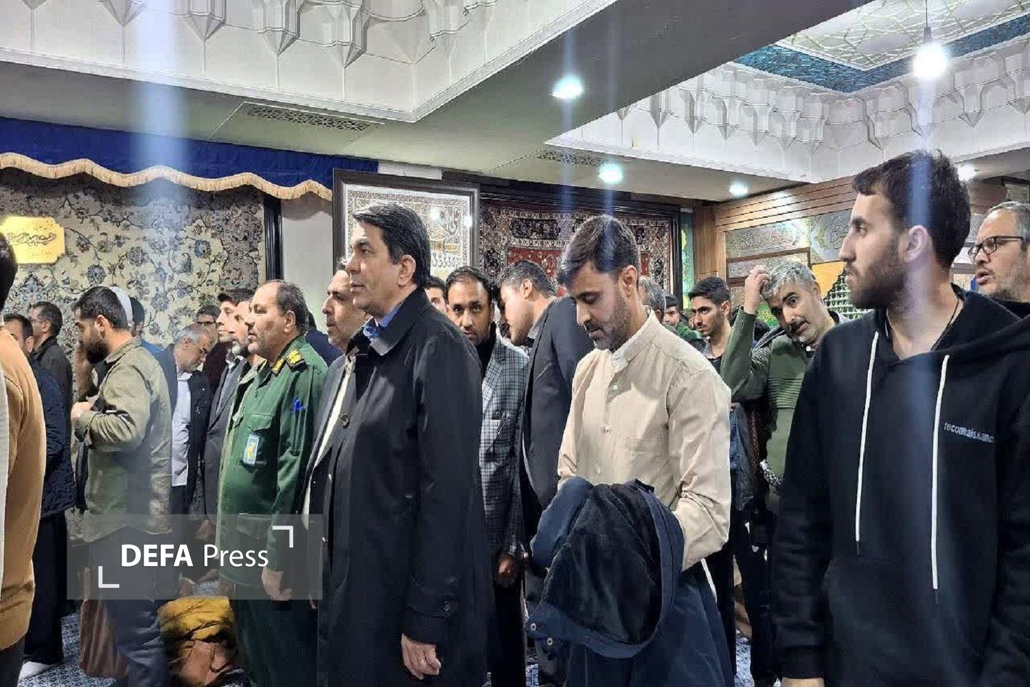 شب شعر و روایت در آستانه سالگرد سلیمانی و پورجعفری با رونمایی از «حسینِ من»+تصاویر شب شعر و روایت در آستانه سالگرد سلیمانی و پورجعفری با رونمایی از «حسینِ من»+تصاویر