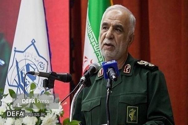 سردار ریحانی: ایران در مسیر مقاومت راه عزت را میپوید سردار ریحانی: ایران در مسیر مقاومت راه عزت را میپوید