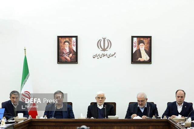 عارف: احیای دریاچه ارومیه یک مسئله فراملی است عارف: احیای دریاچه ارومیه یک مسئله فراملی است