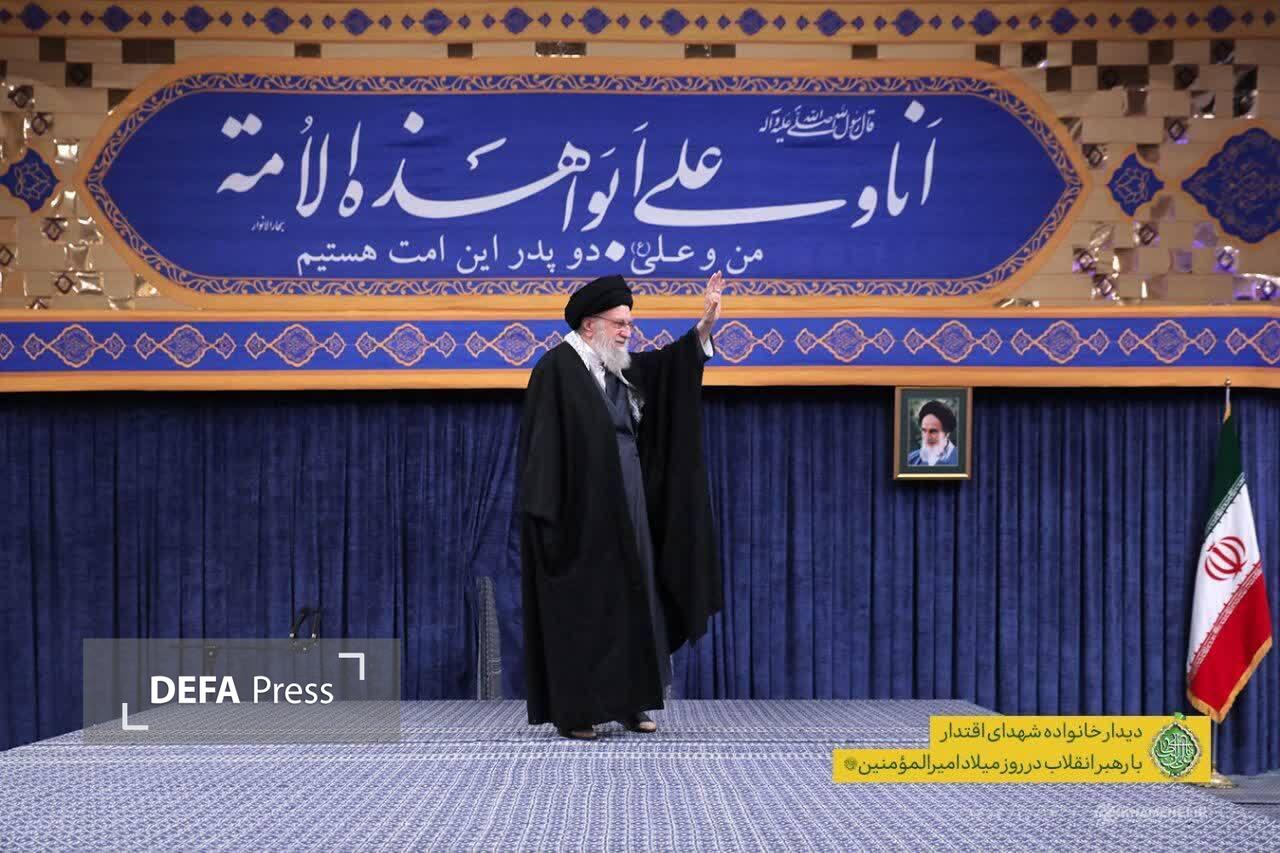 پدر حرف آخر را می زند پدر حرف آخر را می زند