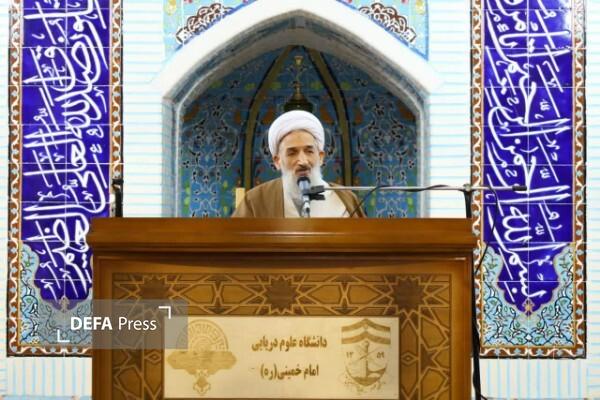 اعتکاف کانون تولید معنویت و قدرت مهار طوفان‌های زندگی است