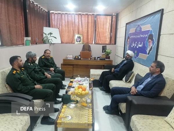 دیدار مدیرکل حفظ آثار استان کرمان با فرمانده ناحیه مقاومت بسیج حضرت رسول(ص) دیدار مدیرکل حفظ آثار استان کرمان با فرمانده ناحیه مقاومت بسیج حضرت رسول(ص)