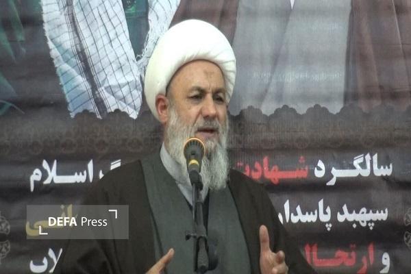 مکتب حاج قاسم همان مکتب امامین انقلاب است مکتب حاج قاسم همان مکتب امامین انقلاب است