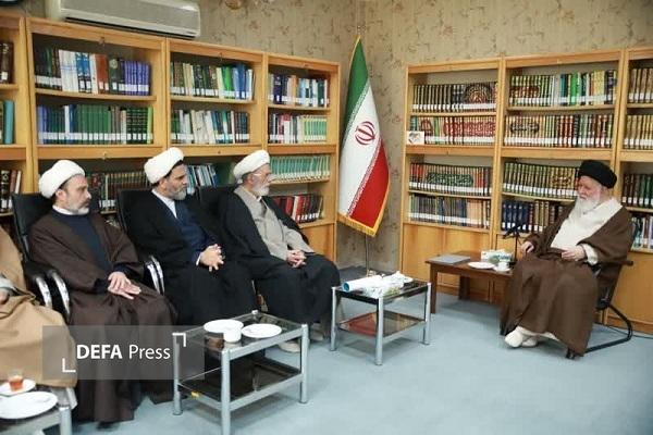 آیتالله علمالهدی: واقعه غدیر الگوی مقاومت آگاهانه است آیتالله علمالهدی: واقعه غدیر الگوی مقاومت آگاهانه است