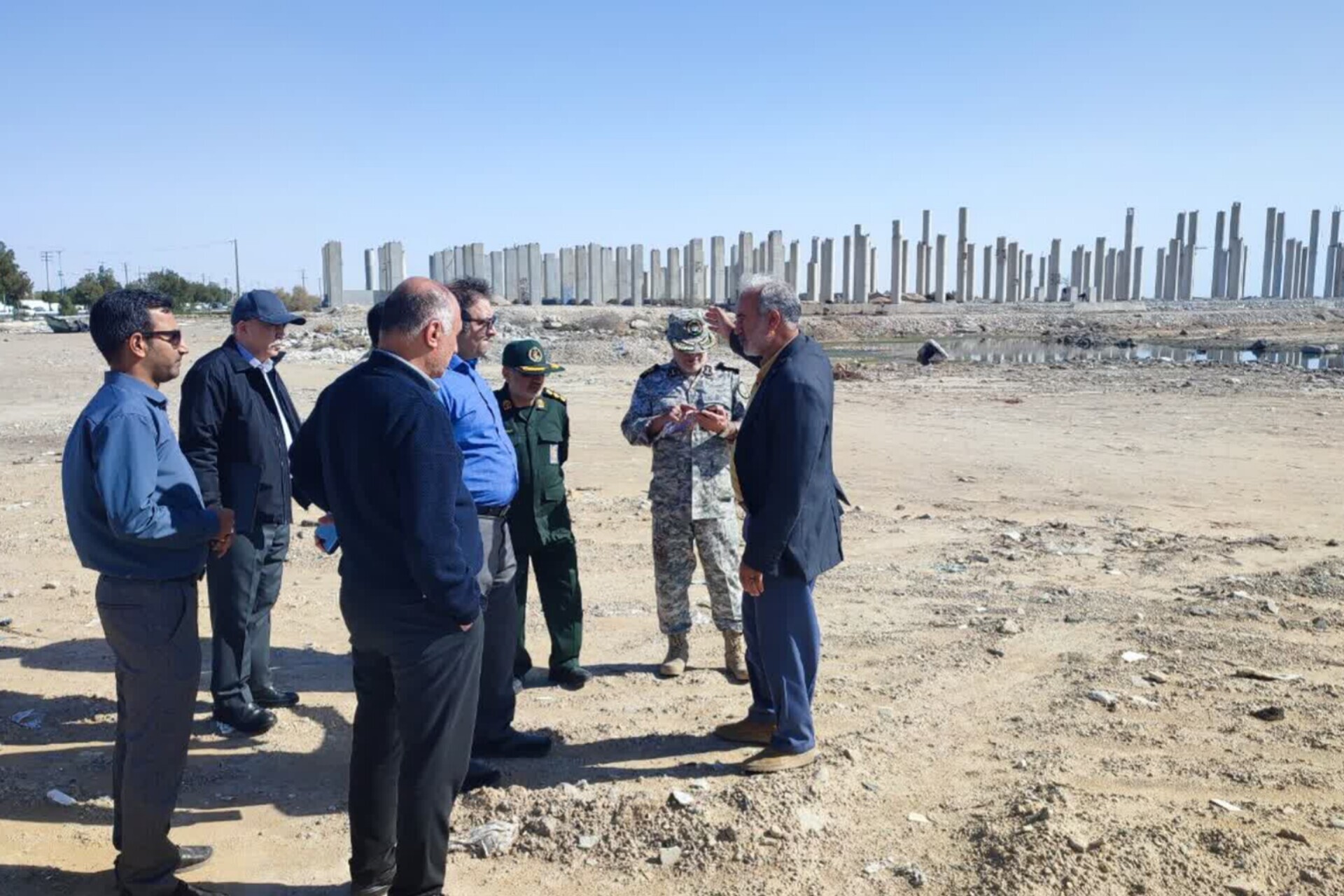 سفر رئیس سازمان امور موزهها و یادمانهای بنیاد حفظ آثار و نشر ارزشهای دفاع مقدس به استان هرمزگان سفر رئیس سازمان امور موزهها و یادمانهای بنیاد حفظ آثار و نشر ارزشهای دفاع مقدس به استان هرمزگان