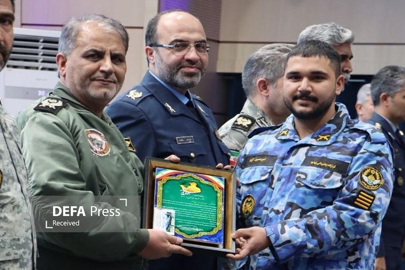 هجدهمین جشنواره جوان سرباز نیروی هوایی ارتش برگزار شد هجدهمین جشنواره جوان سرباز نیروی هوایی ارتش برگزار شد