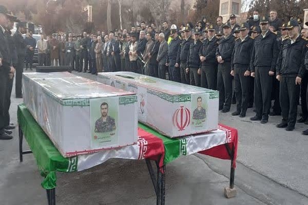 شهیدان پلیس لردگان، در شهرکرد تشییع شدند