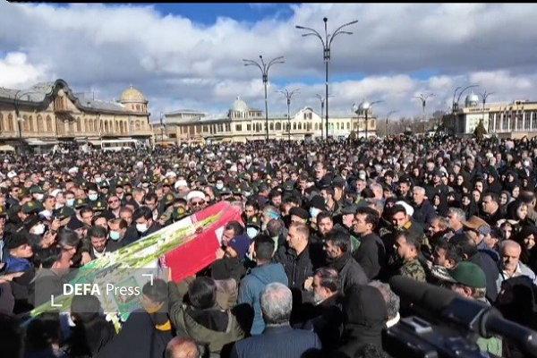 تشییع پیکر دو شهید حمله اغتشاشگران در همدان + تصاویر