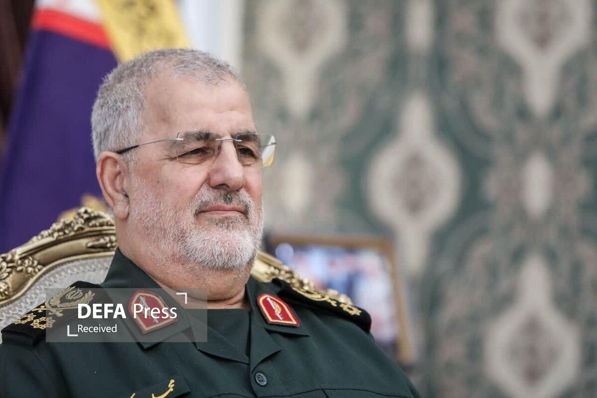 سردار پاکپور: سپاه پاسداران مقتدر مردمی برای واکنش قاطع به خطای محاسباتی دشمن و مزدوران داخلی و اجارهای داعش صفت آنان در اوج آمادگی است سردار پاکپور: سپاه پاسداران مقتدر مردمی برای واکنش قاطع به خطای محاسباتی دشمن و مزدوران داخلی و اجارهای داعش صفت آنان در اوج آمادگی است