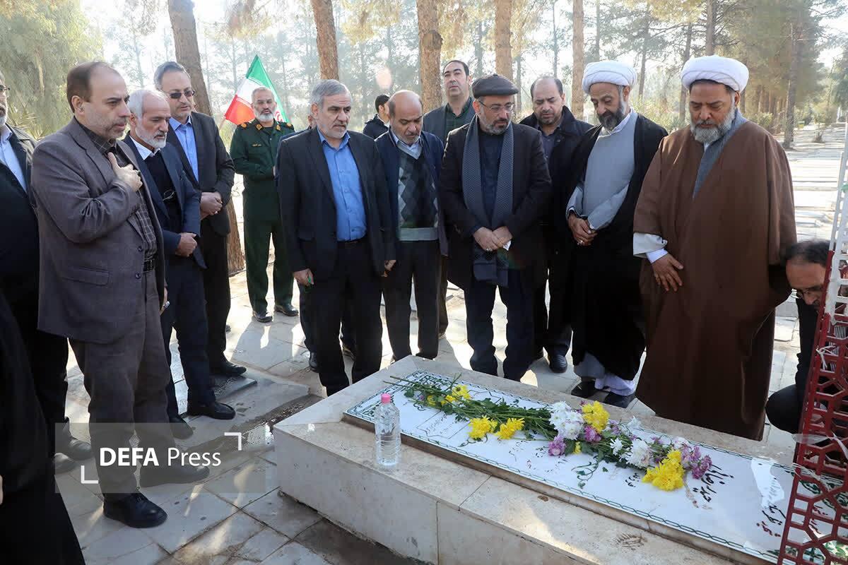 برپایی محفلی به یاد نخستین دانش‌آموز شهید کشور در قم