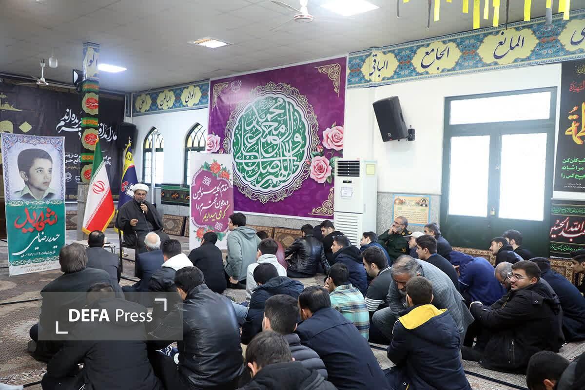 برپایی محفلی به یاد نخستین دانش‌آموز شهید کشور در قم