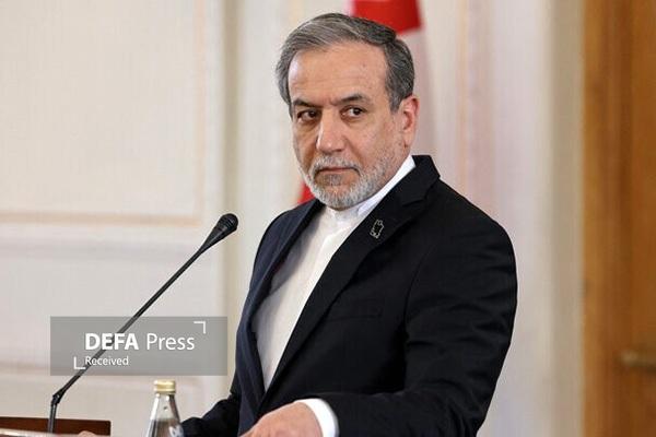 عراقچی: ترامپ تجربه شکستخورده جنگ را دوباره امتحان نکند عراقچی: ترامپ تجربه شکستخورده جنگ را دوباره امتحان نکند