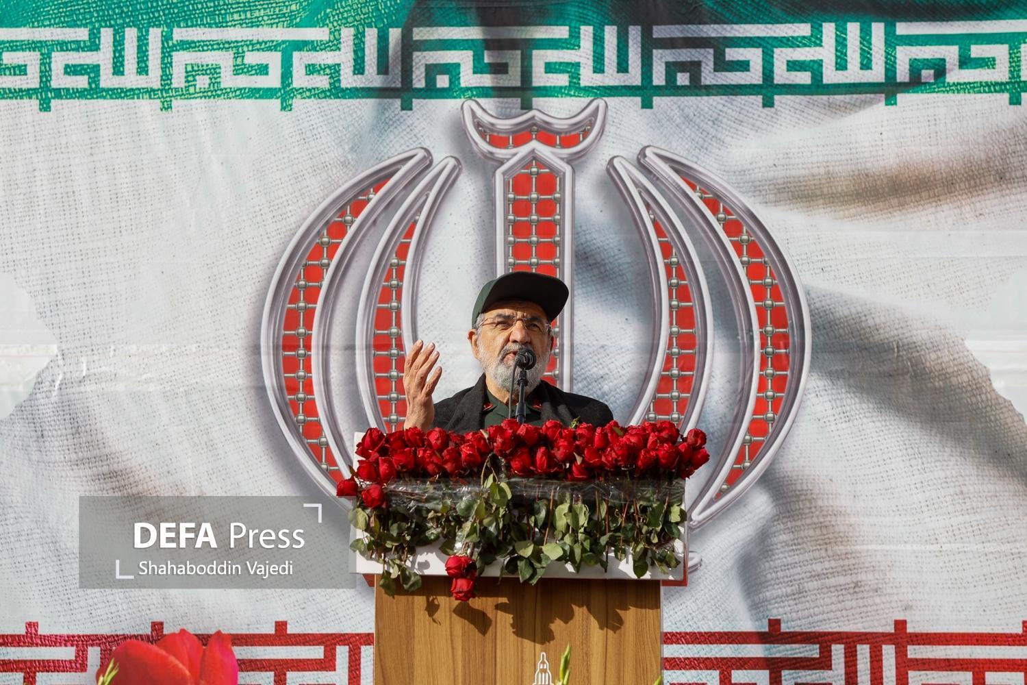 «اتحاد مقدس» زیر تابوت شهدای مدافع امنیت