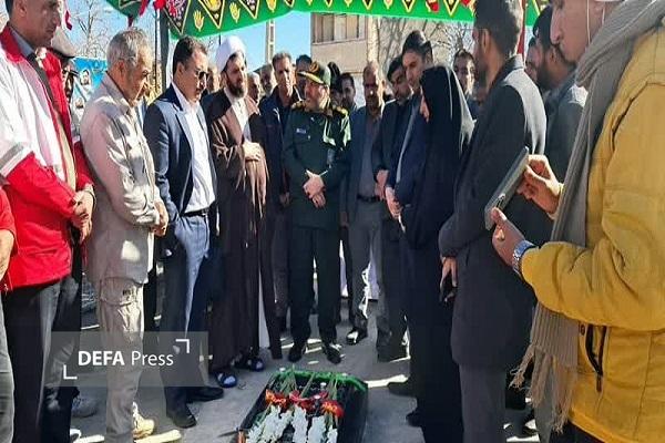 پاداش:تکمیل حرم شهید گمنام بافت تا سالگرد خاکسپاری پاداش:تکمیل حرم شهید گمنام بافت تا سالگرد خاکسپاری