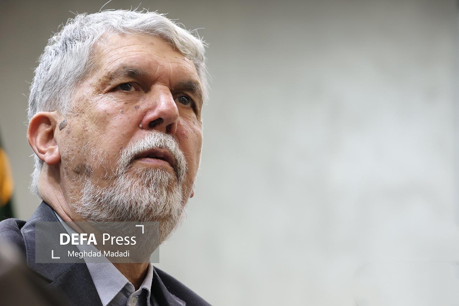 وزیر فرهنگ و ارشاد اسلامی: دفاع مقدس ملت جدیدی از ایرانیان ساخت/ تاریخ ایران، تاریخ درحال آماده باش بودن است