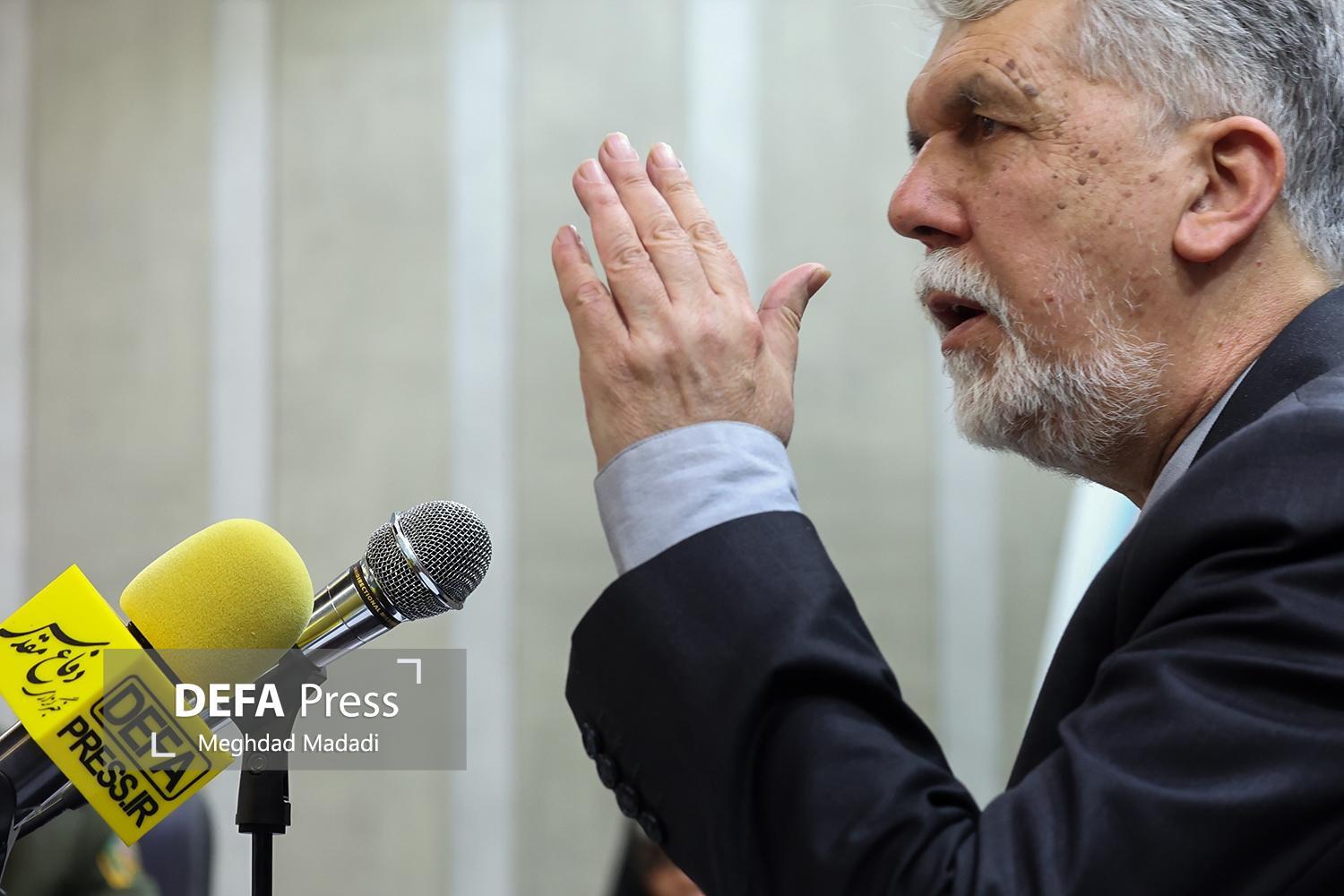 وزیر فرهنگ و ارشاد اسلامی: دفاع مقدس ملت جدیدی از ایرانیان ساخت/ تاریخ ایران، تاریخ درحال آماده باش بودن است