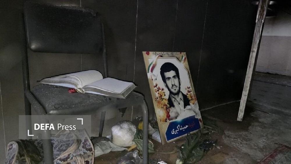 به آتش کشیدن ۶ مسجد و حوزه علمیه توسط اغتششاشگران در استان مرکزی+ تصویر