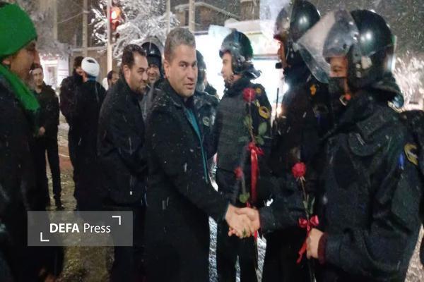 قدردانی مردم خراسان شمالی از نیروهای برقرارکننده امنیت و خدمتگزاران نیروی انتظامی قدردانی مردم خراسان شمالی از نیروهای برقرارکننده امنیت و خدمتگزاران نیروی انتظامی