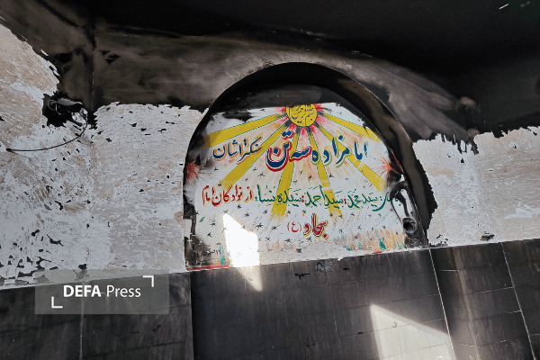 آتش‌زدن ساختمان امامزادگان سه‌تن ساری به دست معاندین + تصاویر