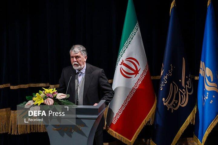 صالحی: دولت باید همانند شورای اقتصاد، شورای فرهنگ و هنر داشته باشد صالحی: دولت باید همانند شورای اقتصاد، شورای فرهنگ و هنر داشته باشد