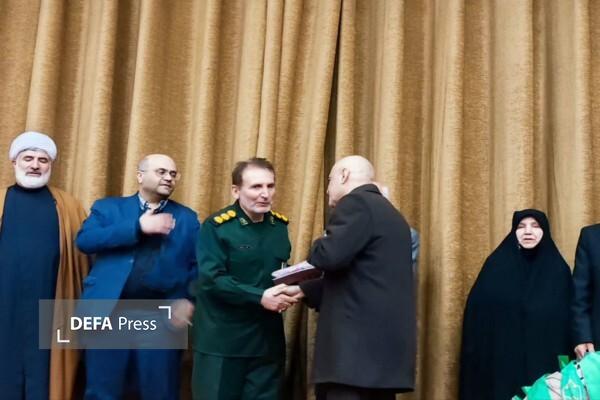 پیشکسوتان الگوی دفاع مقدس قزوین تجلیل شدند