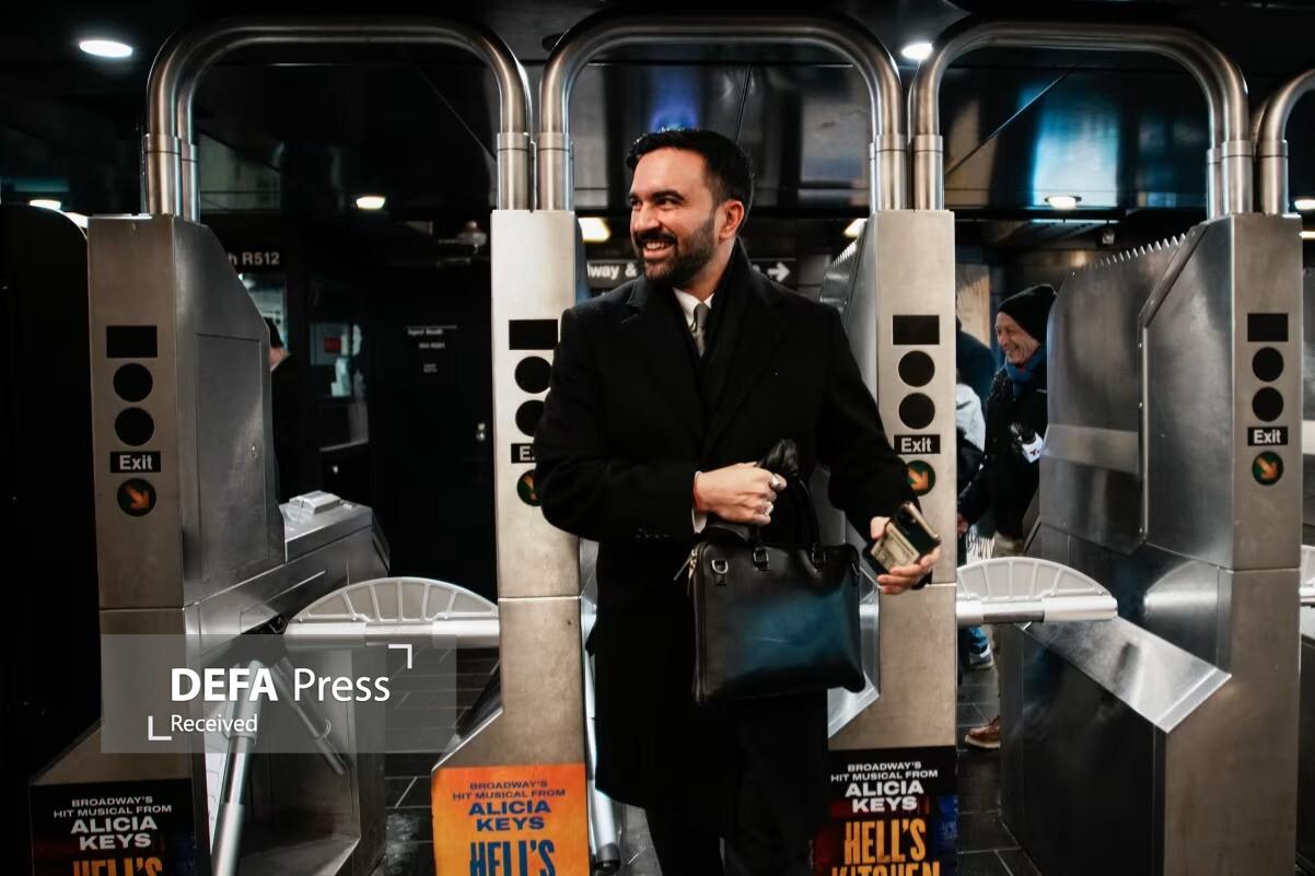 ممدانی در بحران تغییر رنگ سیاسی ممدانی در بحران تغییر رنگ سیاسی