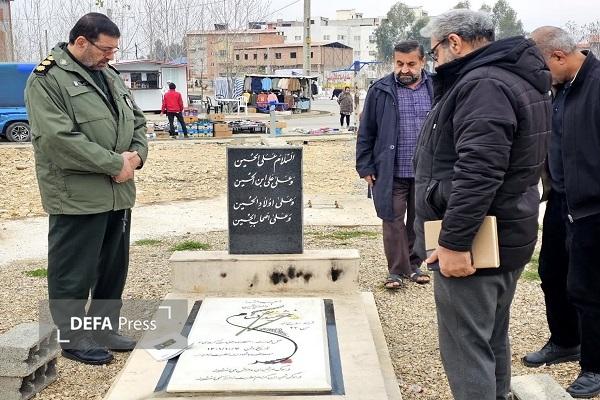 ادای احترام مدیرکل حفظ آثار و نشر ارزش‌های دفاع مقدس و مقاومت مازندران به یادمان شهدای گمنام نکا+ تصاویر
