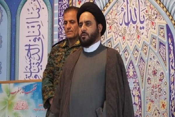 شهادت مدافعان امنیت و مردم در حوادث اخیر از حافظه تاریخ ایران پاک نمی‌شود