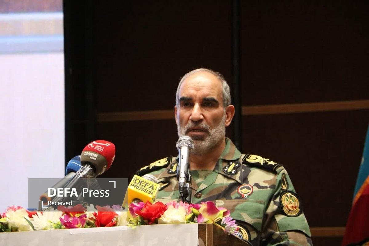 امیر جهانشاهی: سربازان، ستون فقرات نیروهای مسلح کشور هستند امیر جهانشاهی: سربازان، ستون فقرات نیروهای مسلح کشور هستند