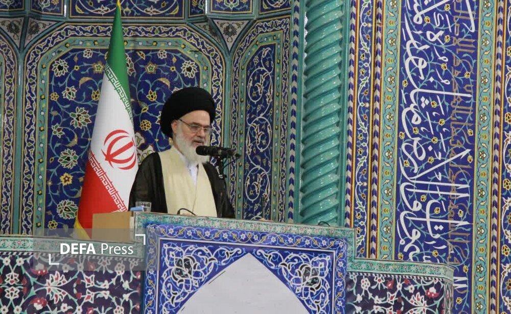 آیت الله حسینی بوشهری: رحمت حضور مردم در ۹ دی فتنه دشمنان را خنثی کرد آیت الله حسینی بوشهری: رحمت حضور مردم در ۹ دی فتنه دشمنان را خنثی کرد