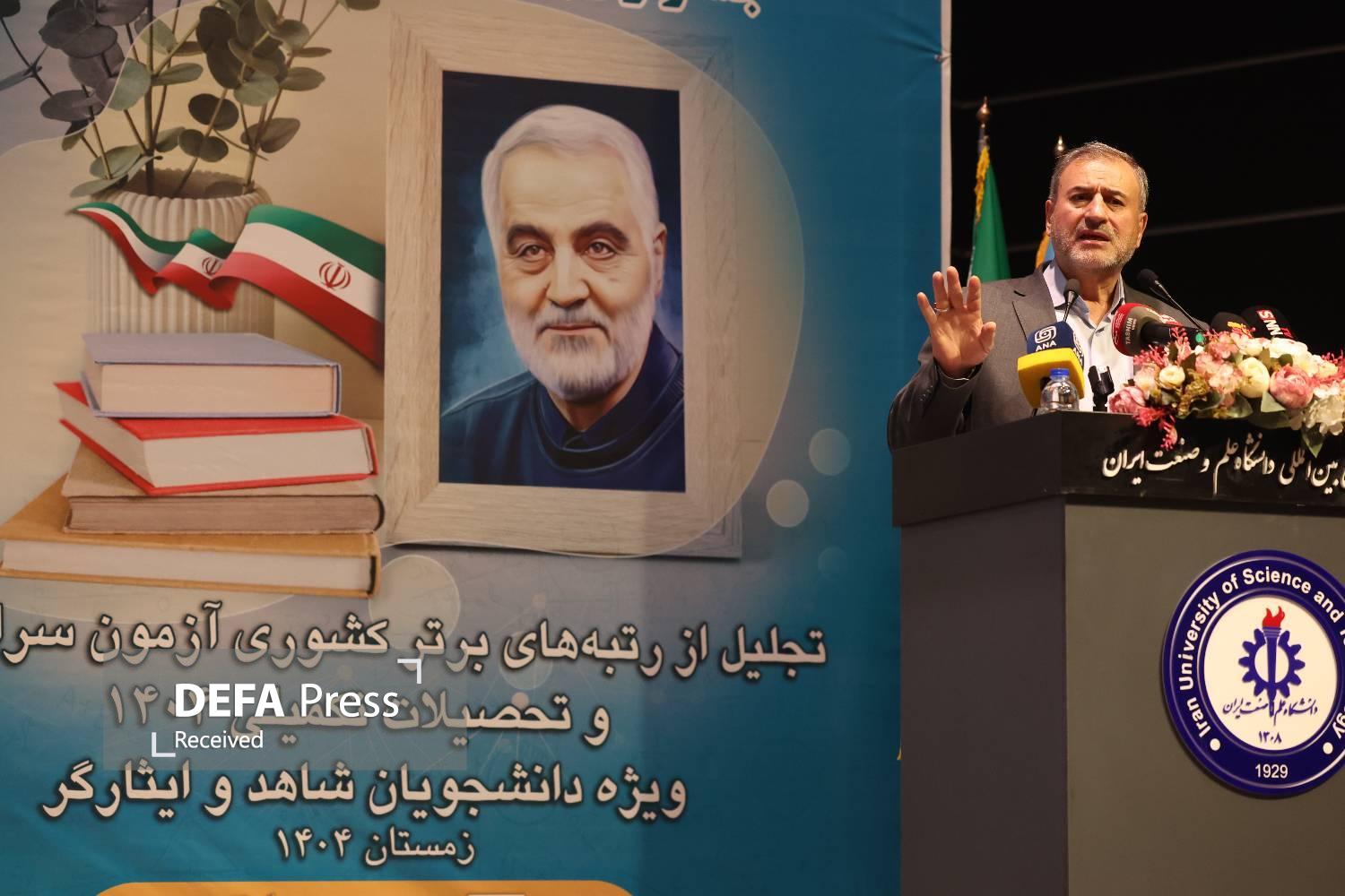 سلیمانی: کنکور در جامعه ایثارگری نماد اراده، ایمان و توانایی نسل جوان است سلیمانی: کنکور در جامعه ایثارگری نماد اراده، ایمان و توانایی نسل جوان است