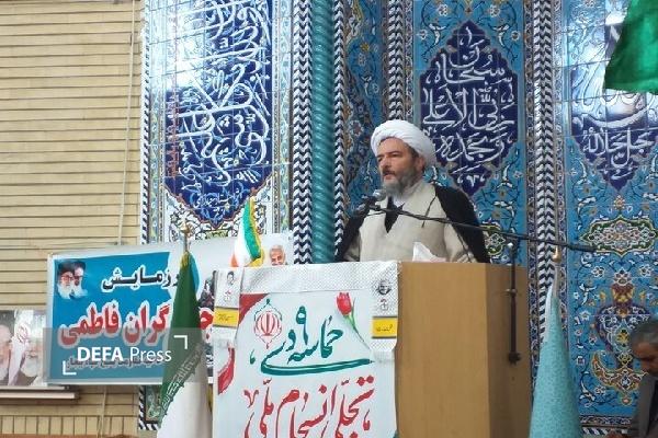 انقلاب اسلامی ایران با عبور از فتنه‌ها مسیر اتحاد را با قدرت ادامه می‌دهد