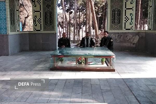ادای احترام مدیرکل حفظ آثار دفاع مقدس و مقاومت خراسان رضوی به شهدای گمنام تربت حیدریه+ تصاویر