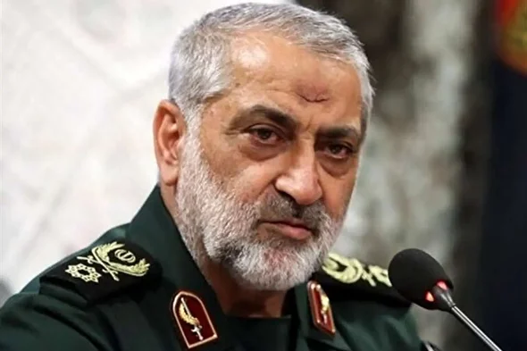 فیلم/ سردار شکارچی: در صورت تعرض به رهبر معظم انقلاب، دنیای دشمن را به آتش می‌کشیم