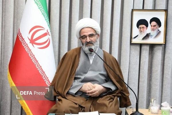 امام جمعه سمنان: حضور نظامی آمریکا جنگ نیست، جنگ روانی است