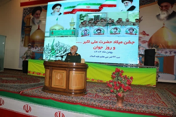 گرامیداشت روز جوان و مقام سرباز در تیپ ۴۴ قمربنی هاشم (ع)