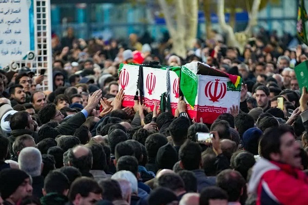 شهید اسماعیل حلاجی؛ جوانی که آرامش شهر را با جانش حفظ کرد