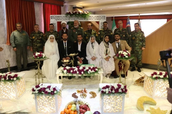 برگزاری مراسم ازدواج ۳۲ زوج از کارکنان ارتش در اصفهان